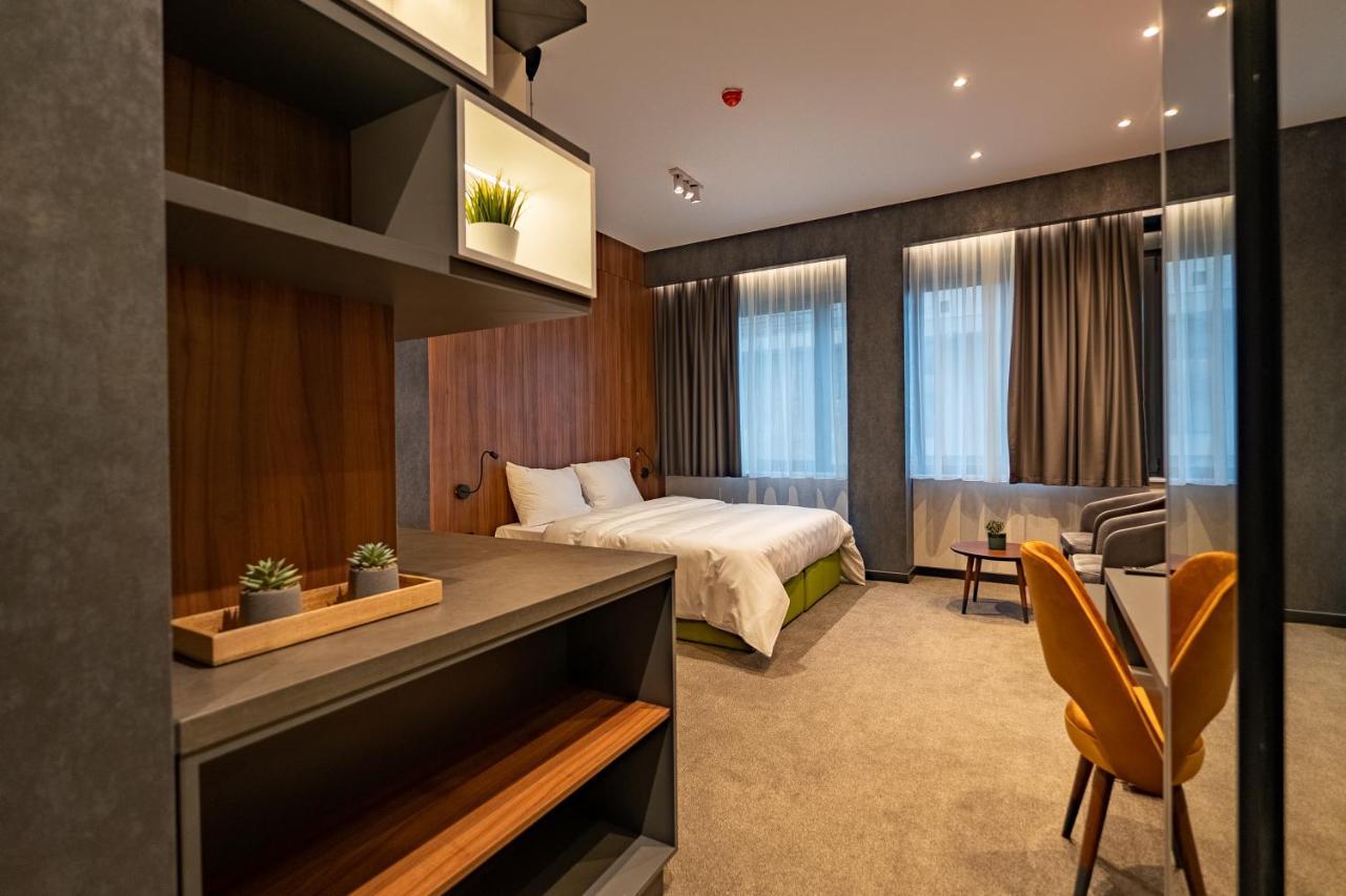Hotel Element Нови-Сад Экстерьер фото