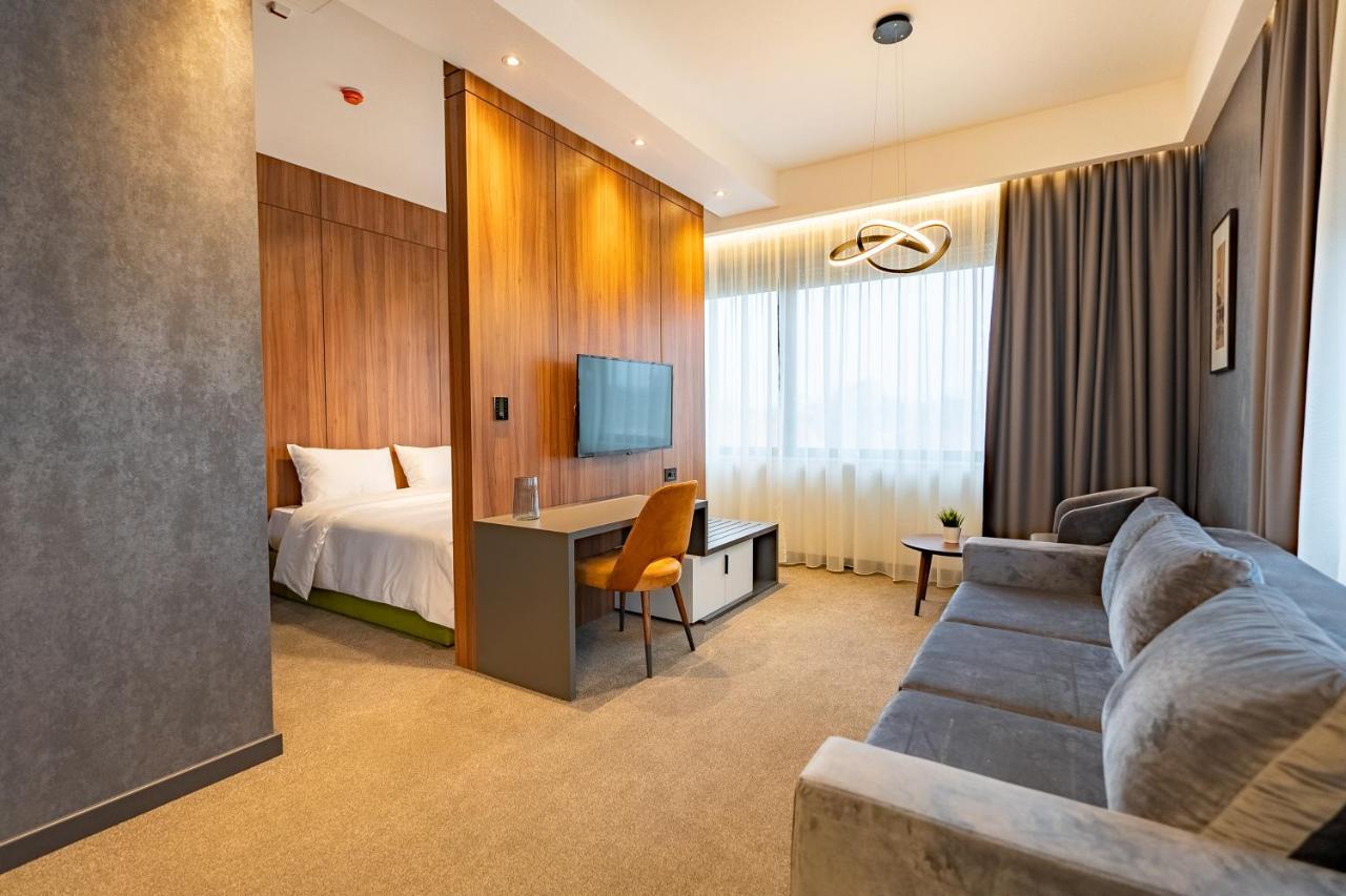 Hotel Element Нови-Сад Экстерьер фото